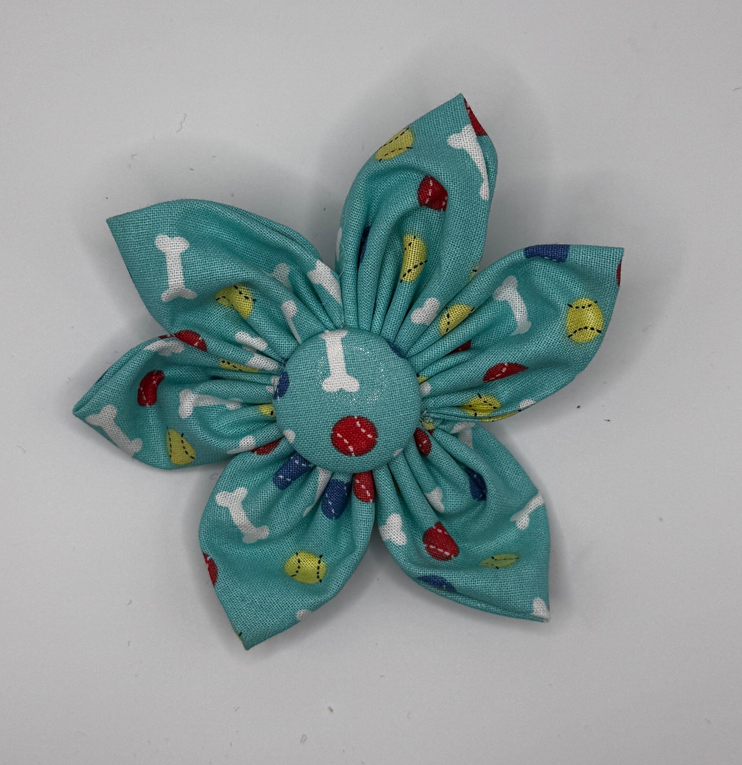 Court Canine Flower
