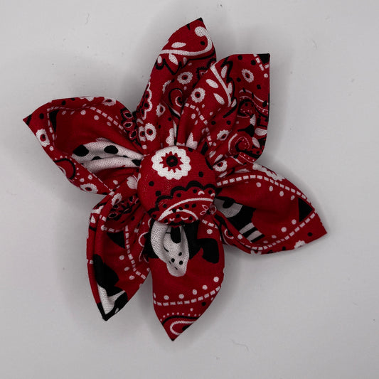 Bandana Buddy Flower