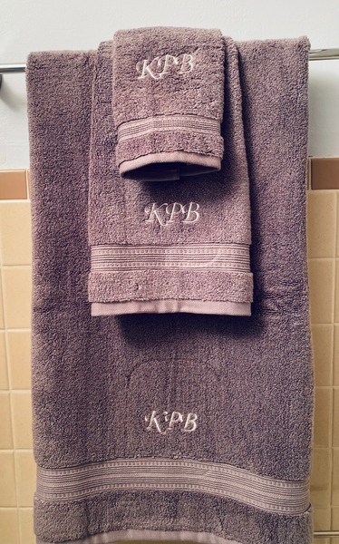 Shadow Monogram Bath Towels – SewingSeams